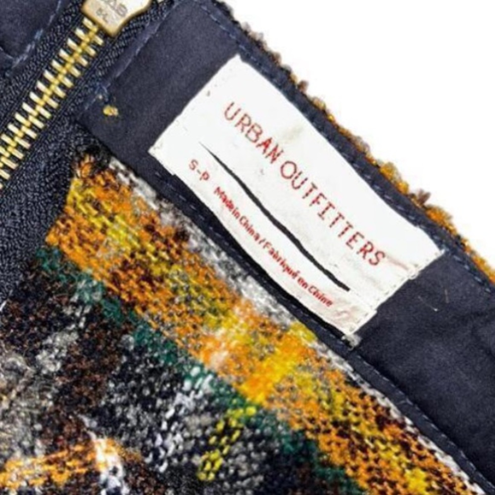Urban Outfitters Journey Wool Pelmet Plaid Mini Skirt Size S - Picture 12 of 13